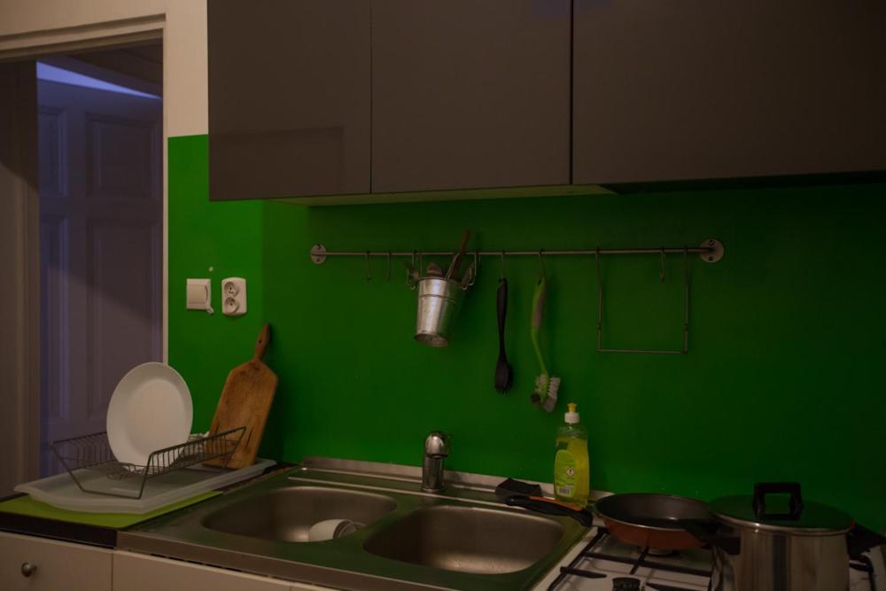 Cozy & Fun Rooms Wojewodzka, Chopina, Damrota カトヴィツェ エクステリア 写真