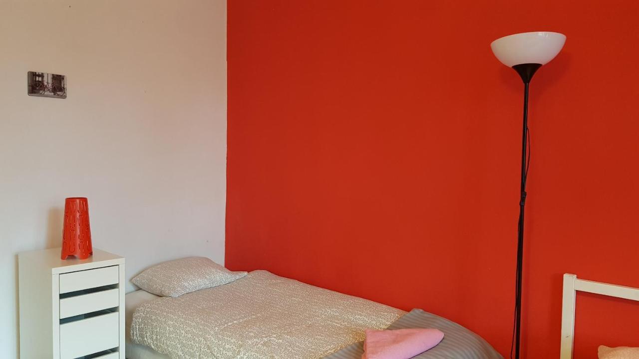 Cozy & Fun Rooms Wojewodzka, Chopina, Damrota カトヴィツェ エクステリア 写真